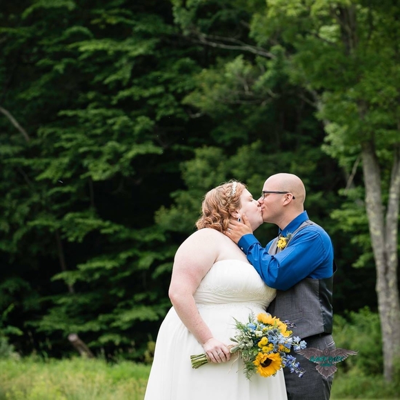 Meet your Posher, Heather - Picture 1 of 1